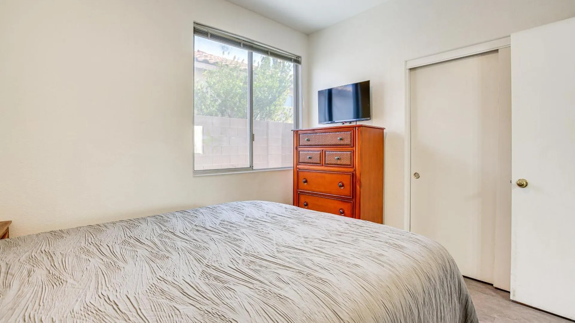 Desert Escape With Pool Oasis Near Golfing And Vegas! Las Vegas